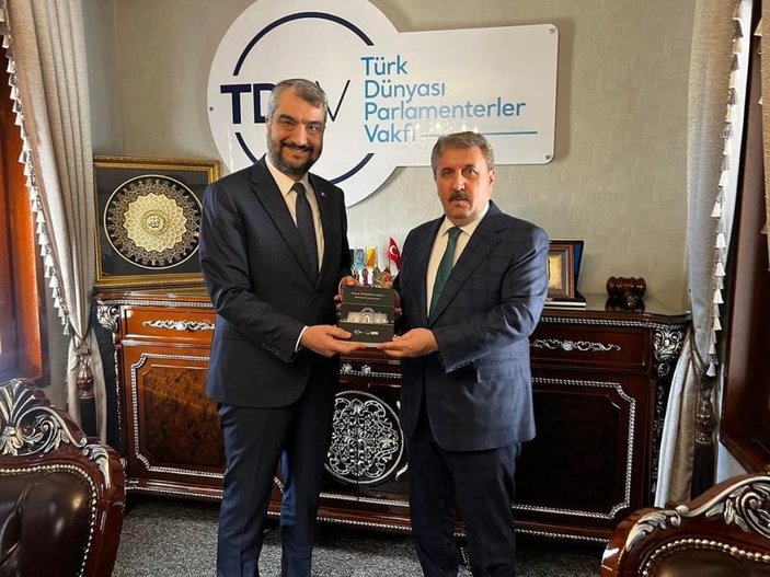 Mustafa Destici, Türk Dünyası Parlamenterler Birliği Vakfı'nı ziyaret etti