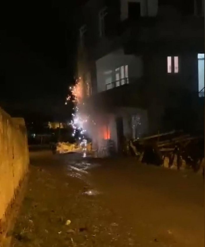 Arnavutköy’de, eşi terk edince evini ateşe verdi 