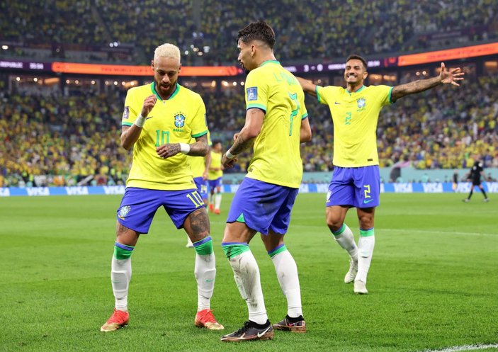 Neymar, Pele ve Ronaldo'dan sonra bir ilki başardı