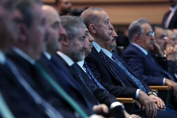 Cumhurbaşkanı Erdoğan'dan enflasyon mesajı: Yılbaşında iyileşme hızlanacak