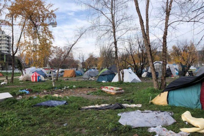 Fransa'da göçmen kampı dağıtıldı