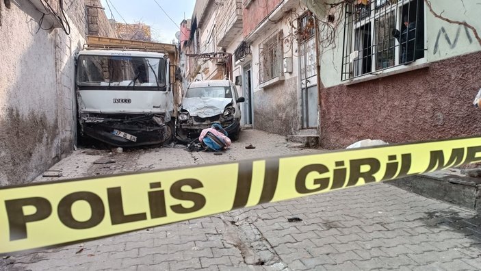 Gaziantep’te freni boşalan kamyonet çocukları ezdi