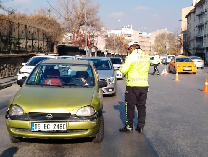 Ankara'da okul çevreleri 5 bin personelle denetlendi