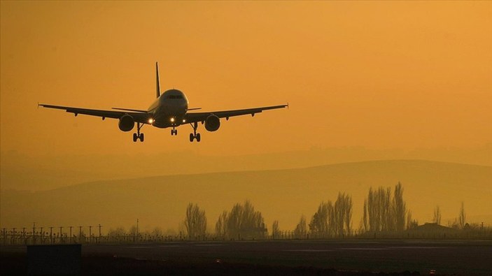 AB, havacılık sektörünün emisyon bedelini artıracak