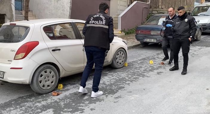d Arnavutköy'de enişteleri kurşun yağmuruna tuttu
