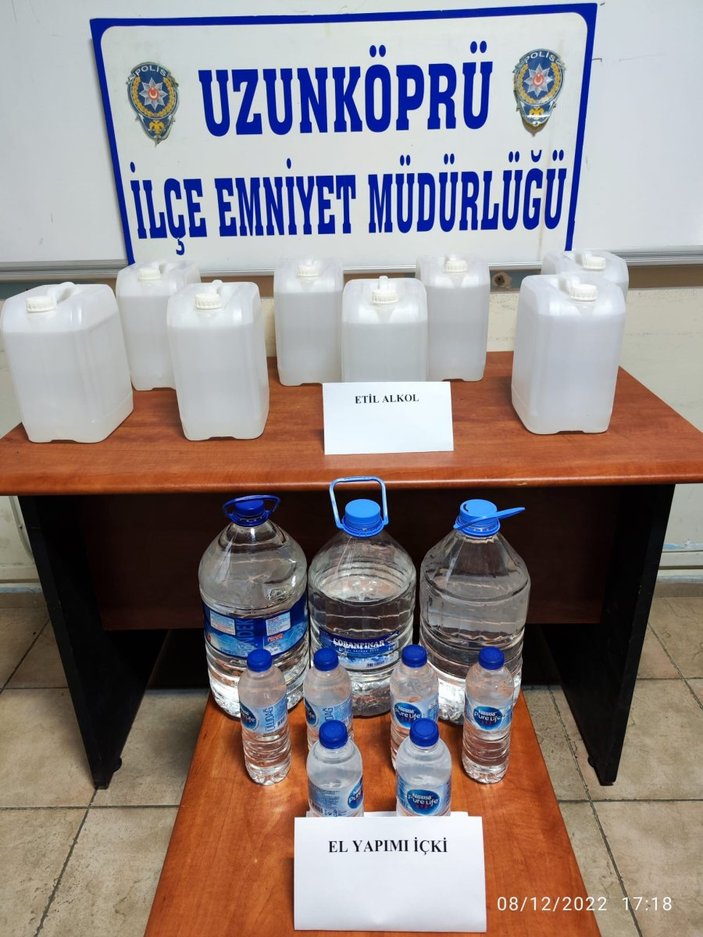 Edirne'de 32 litre sahte alkol ele geçirildi