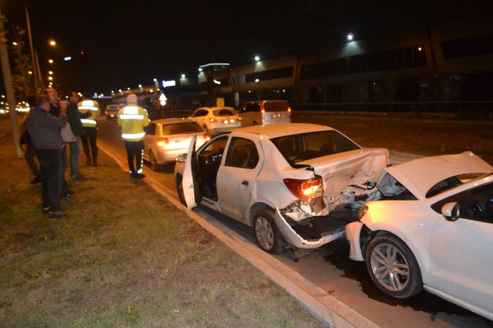 i Tekirdağ’da yola fırlayan köpek kazaya neden oldu
