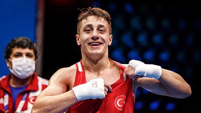 Türk boks tarihinde bir ilk gerçekleşti