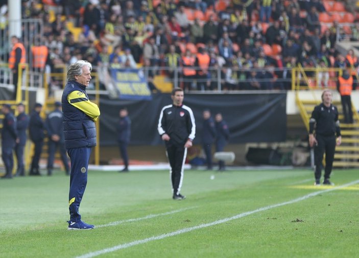 Fenerbahçe, Salernitana'yı üç golle geçti