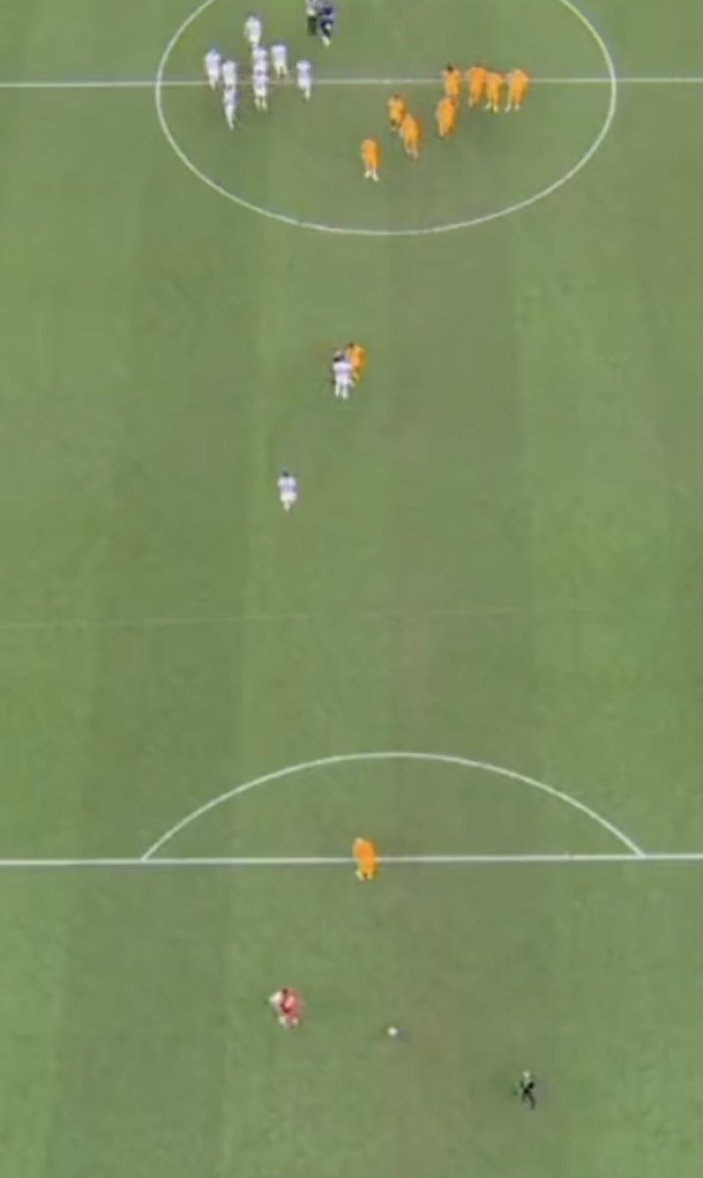 Hollandalı futbolcular penaltı atışlarında Arjantinlileri tahrik etti