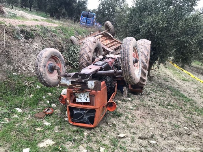 Karaman'da devrilen traktörün altında kalan sürücü hayatını kaybetti