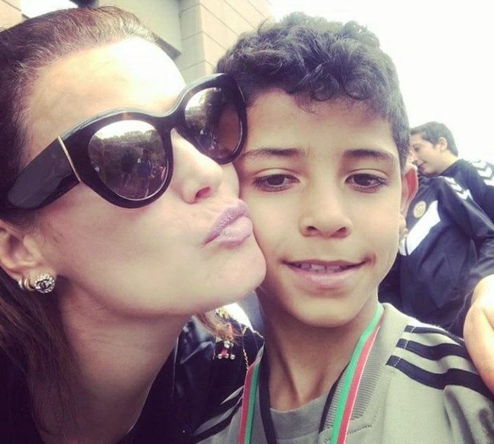 Cristiano Ronaldo'nun kız kardeşinden Fernando Santos'a tepki