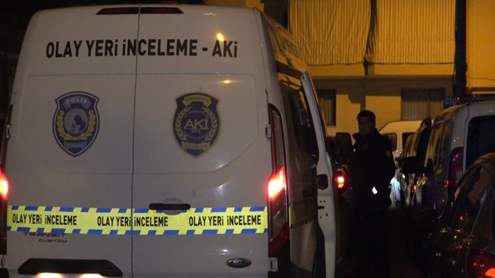 i Denizli'de bir çocuk annesi kadın, evinde ölü bulundu