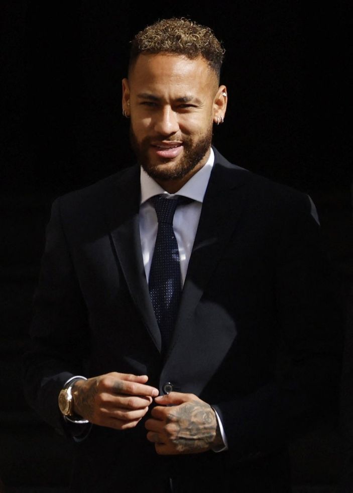 r Neymar, yargılandığı davadan beraat etti