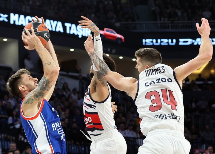 Anadolu Efes, Baskonia'ya mağlup oldu