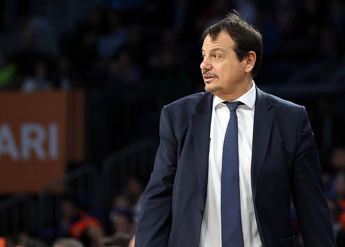 Anadolu Efes, Baskonia'ya mağlup oldu