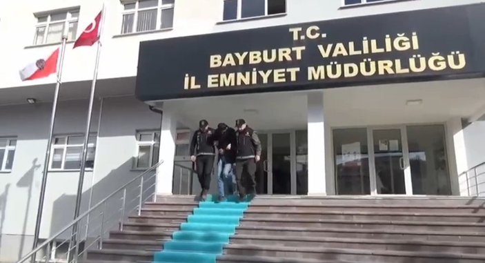 Bayburt'ta uyuşturucu operasyonu :5 kişi tutuklandı