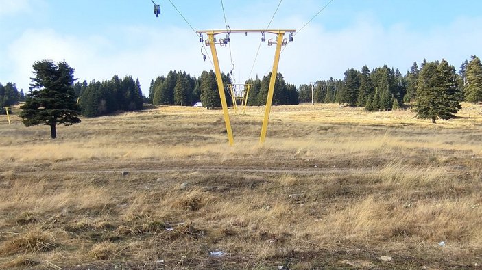 Uludağ’a beklenen kar yağmadı