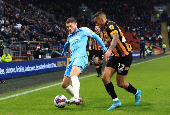 Hull City, Ozan Tufan'ın golüyle 1 puanı aldı