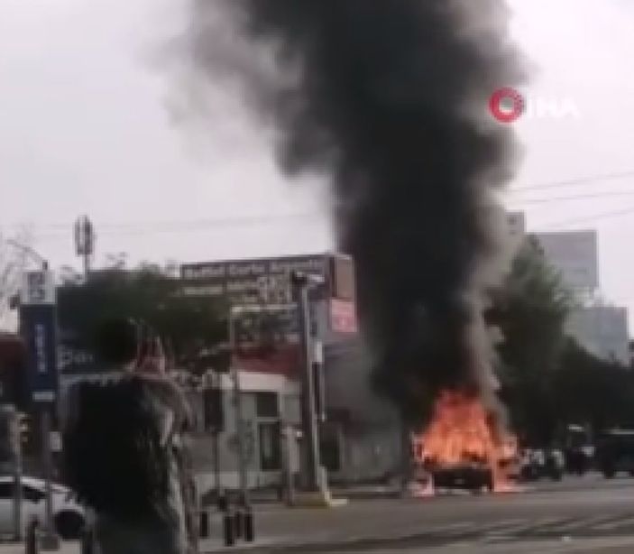 Meksika’da alev topuna dönen ambulansta patlama