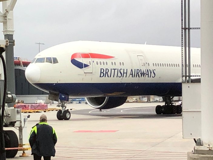 Bilgisayar arızası, British Airways uçuşlarının iptaline yol açtı