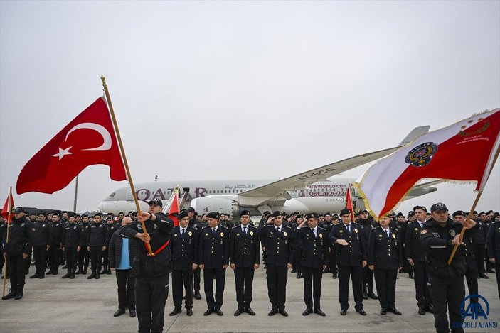 Dünya Kupası'ndan dönen 'Türk Görev Gücü' törenle karşılandı