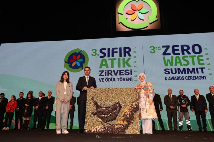 Murat Kurum, '3'üncü Sıfır Atık Zirvesi ve Ödül Töreni'ne katıldı