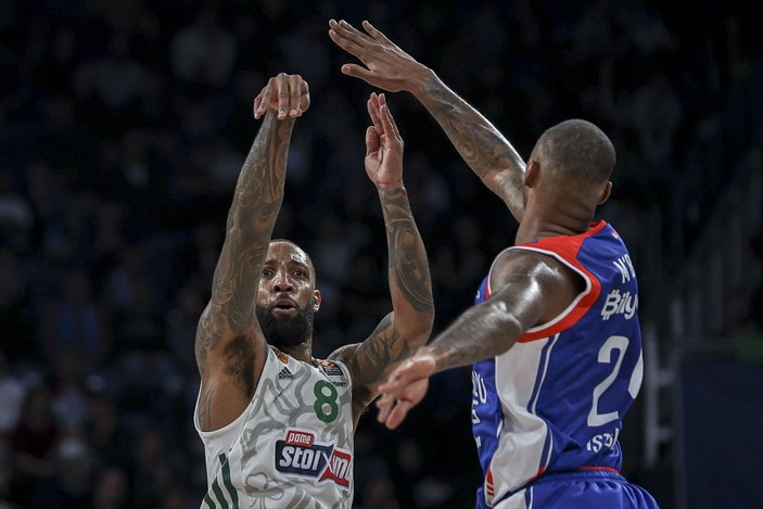 Anadolu Efes, Panathinaikos'u mağlup etti