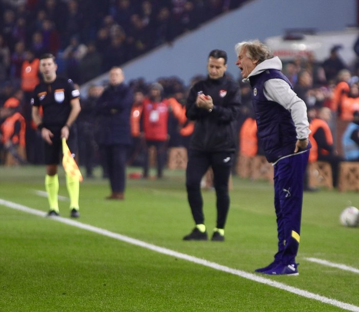 Jorge Jesus: 10 kişi kalınca, işler bizim için zor bir hale geliyor