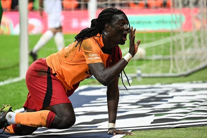 Bafetimbi Gomis: Gol atmak zorundayım