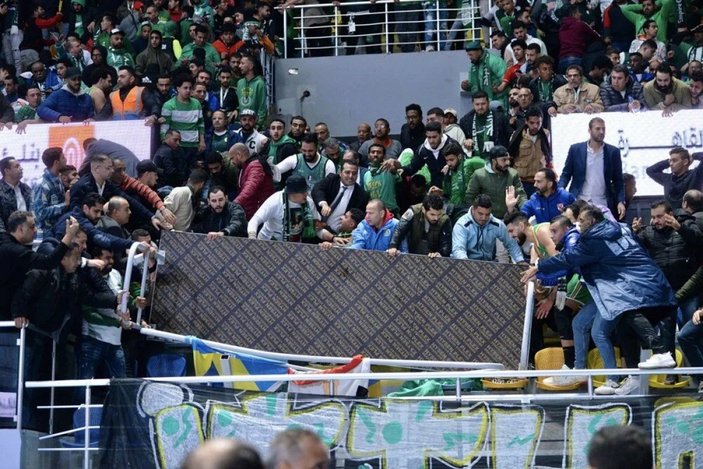 Mısır’da basketbol maçı sırasında tribün çöktü: 27 yaralı