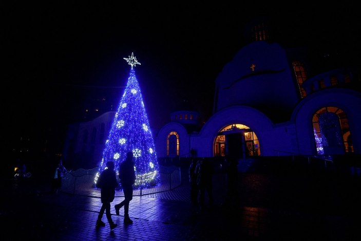 Dünya genelinde yeni yıl hazırlıkları ve Noel kutlamaları