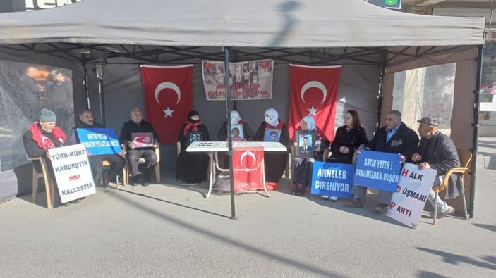 Muş'ta evlat nöbetine katılan ailelerin sayısı 44 oldu