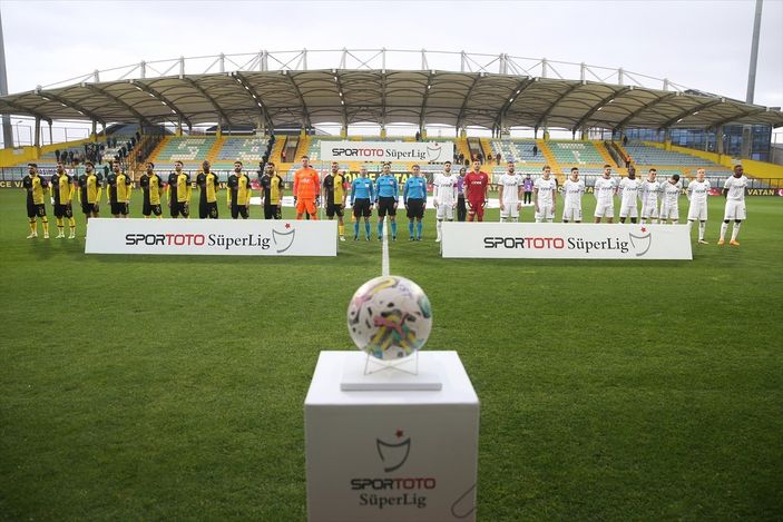 İstanbulspor, Kasımpaşa'yı iki golle geçti