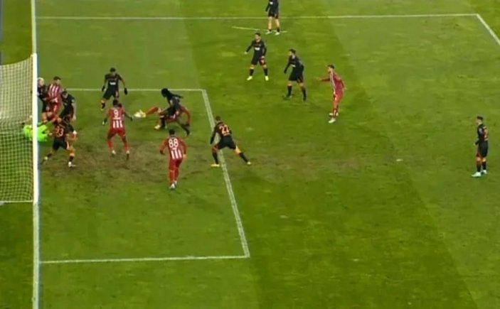 Güntekin Onay, Sivasspor'un iptal edilen golüne tepki gösterdi