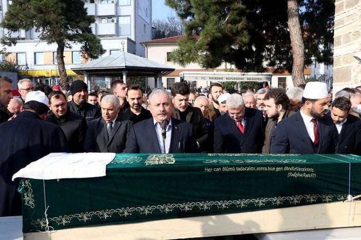 TBMM Başkanı Mustafa Şentop, kuzeninin cenaze namazını kıldırdı