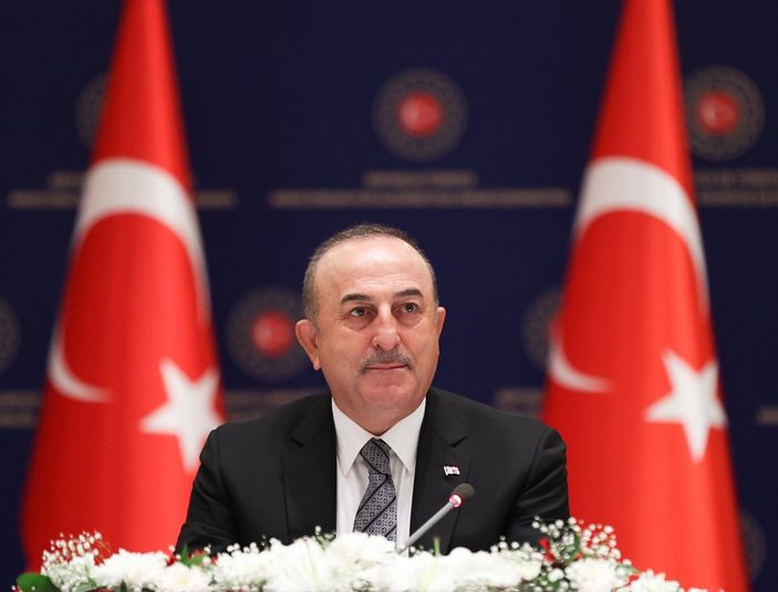 a Mevlüt Çavuşoğlu'ndan Suriye ile temas değerlendirmesi