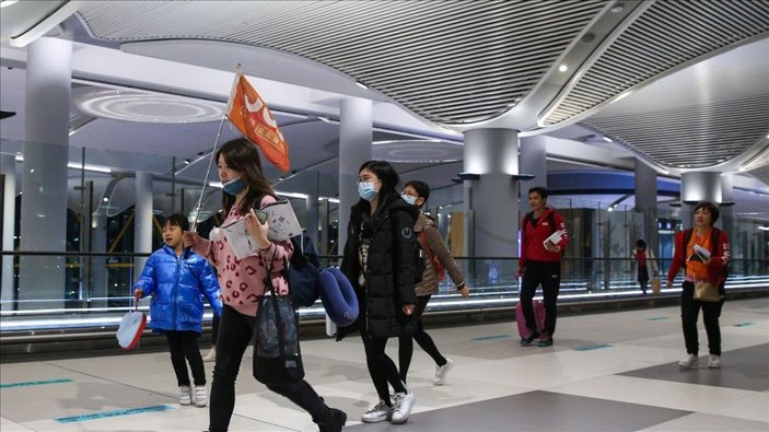 Fransa ve İngiltere'den Çin'den gelen yolculara korona testi şartı
