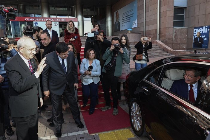Davutoğlu, Akşener ve Kılıçdaroğlu'nu ziyaret etti