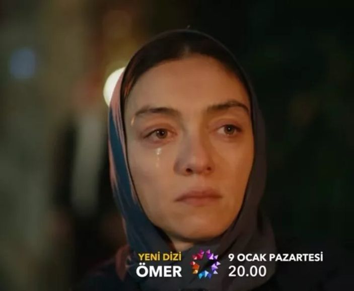 Merve Dizdar tesettüre girdi, sosyal medya coştu! 