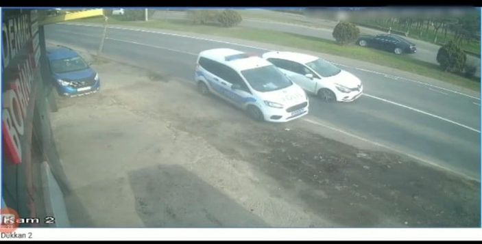 i Tekirdağ'da polis, 'dur' ihtarına uymayan aracı kovalarken kaza yaptı
