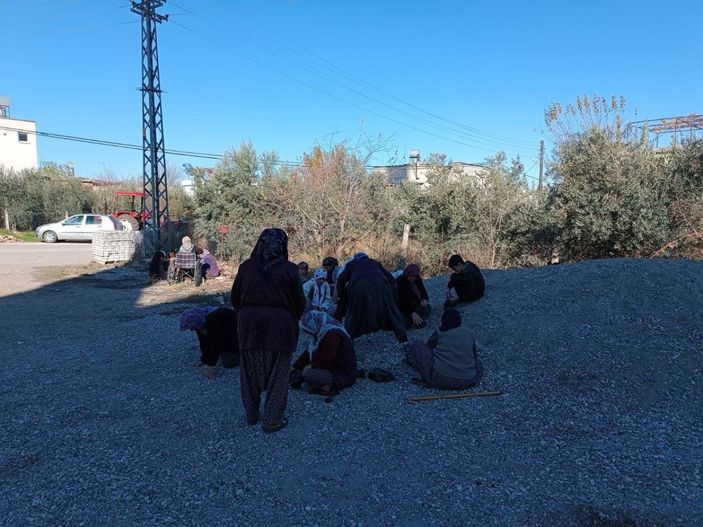 Osmaniye'de kuraklık alarmı: Göle 70 bin okunmuş taş bırakıldı