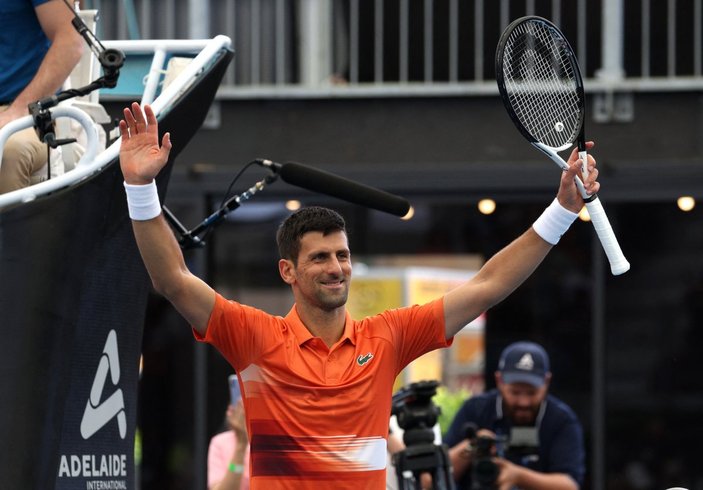 Novak Djokovic'e aşı engeli