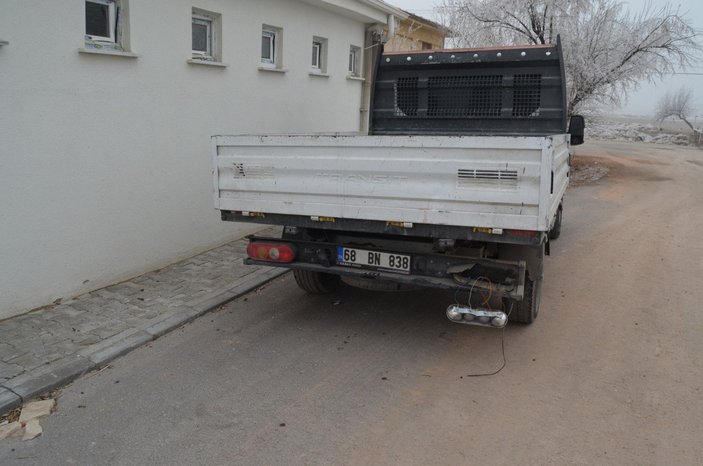Aksaray’da bir genç, kamyonetle duvar arasında sıkışarak can verdi