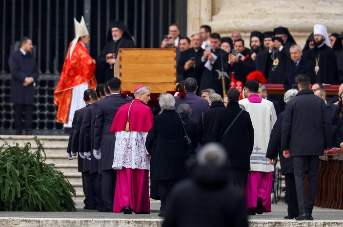 Emerit Papa 16. Benediktus'un cenaze töreni 