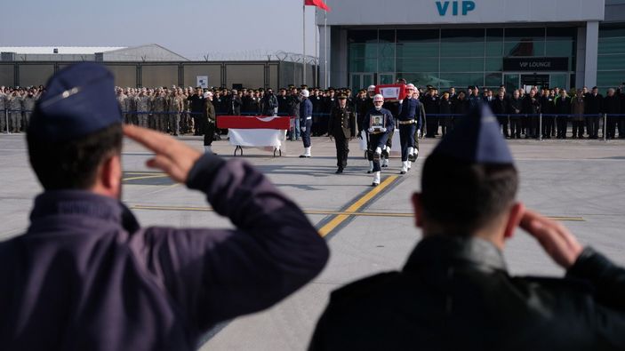 Konya'da kazada şehit olan 2 asker için uğurlama töreni