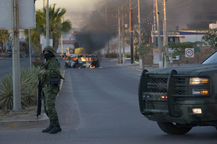 Meksika’da Sinaloa Karteli terör estiriyor: 7 yaralı