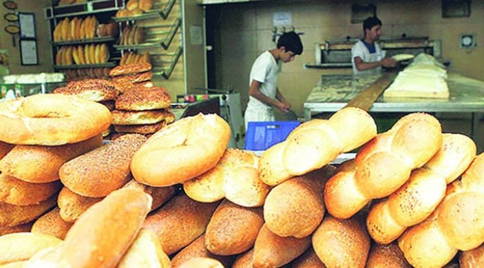 Adana'da da ekmek 5 TL oldu