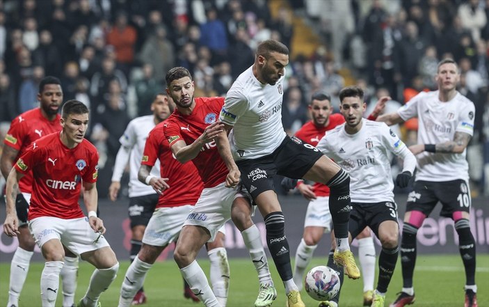 Beşiktaş, sahasında Kasımpaşa'yı 2-1 mağlup etti