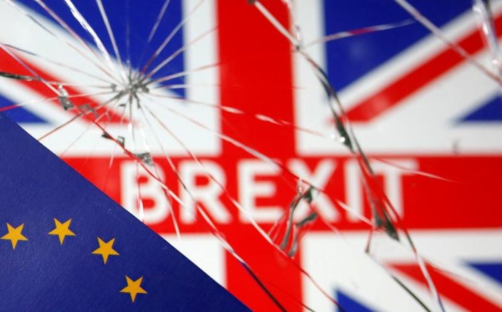 Brexit sürecinde 2 bin 285 İngiliz, AB'den sınır dışı edildi